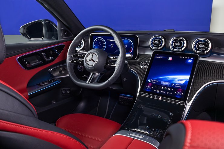 Салон Mercedes C-Class 2027