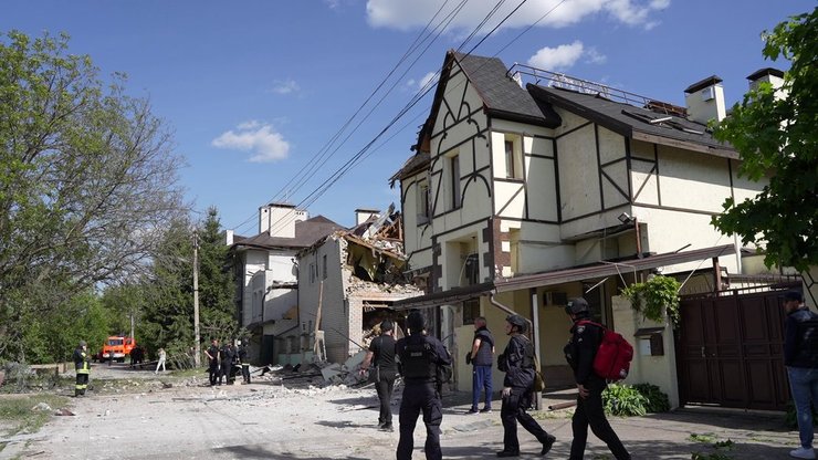 зрунований будинок, Харків, обстріл 5 травня