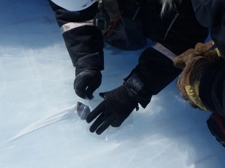 Антарктида, ученые, метеориты