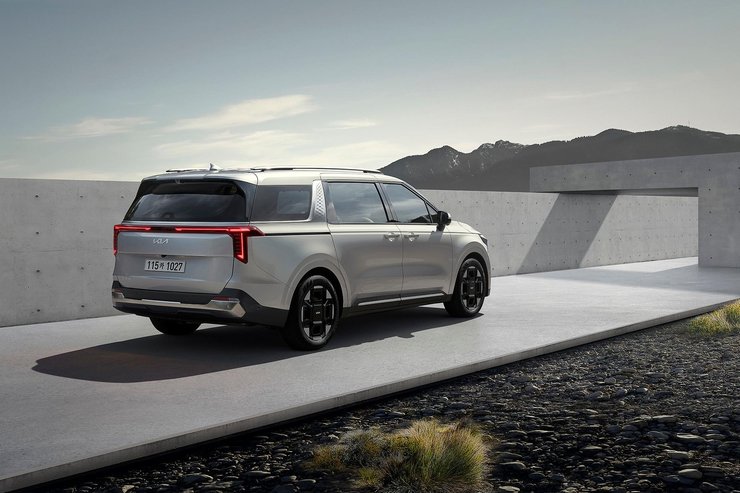 Kia Carnival, Kia Carnival 2024, новый Kia Carnival, минивэн Kia