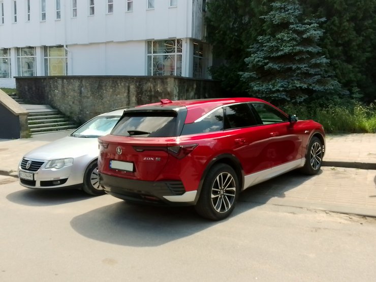 электромобиль Acura ZDX