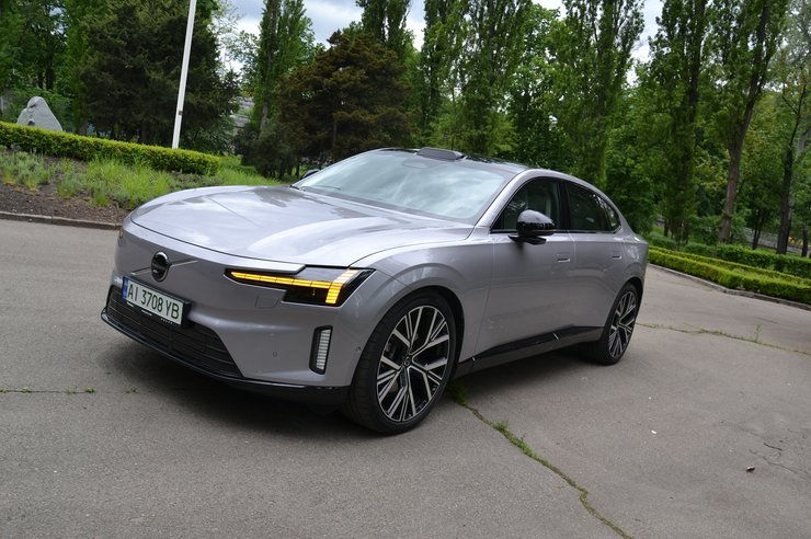 Volvo ES90 2026