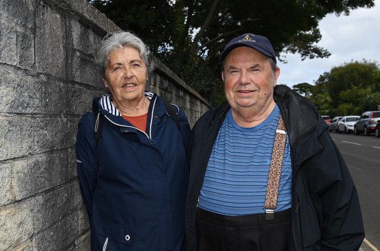 Местные жители