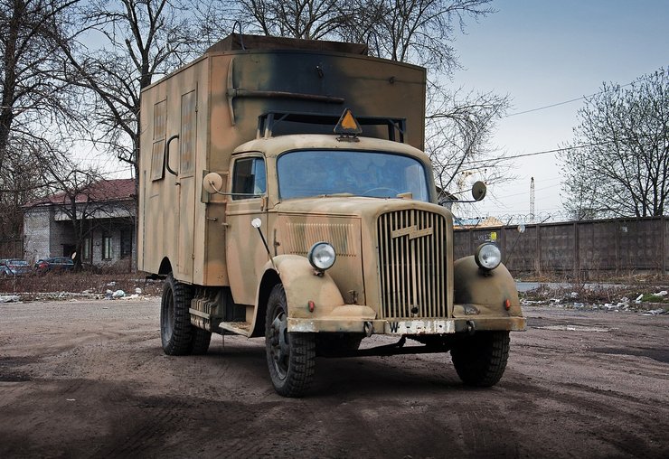 Opel Blitz, Opel 125 лет, история Opel