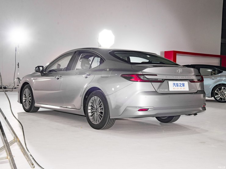 Toyota Camry 2024, Toyota Camry, новая Toyota Camry