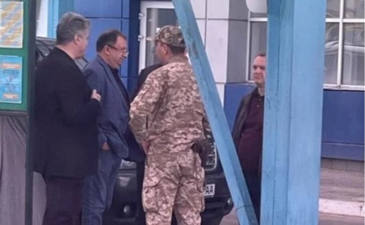 Петро Порошенко, Петро Порошенко фото, Порошенко за кордон, Порошенко виїзд