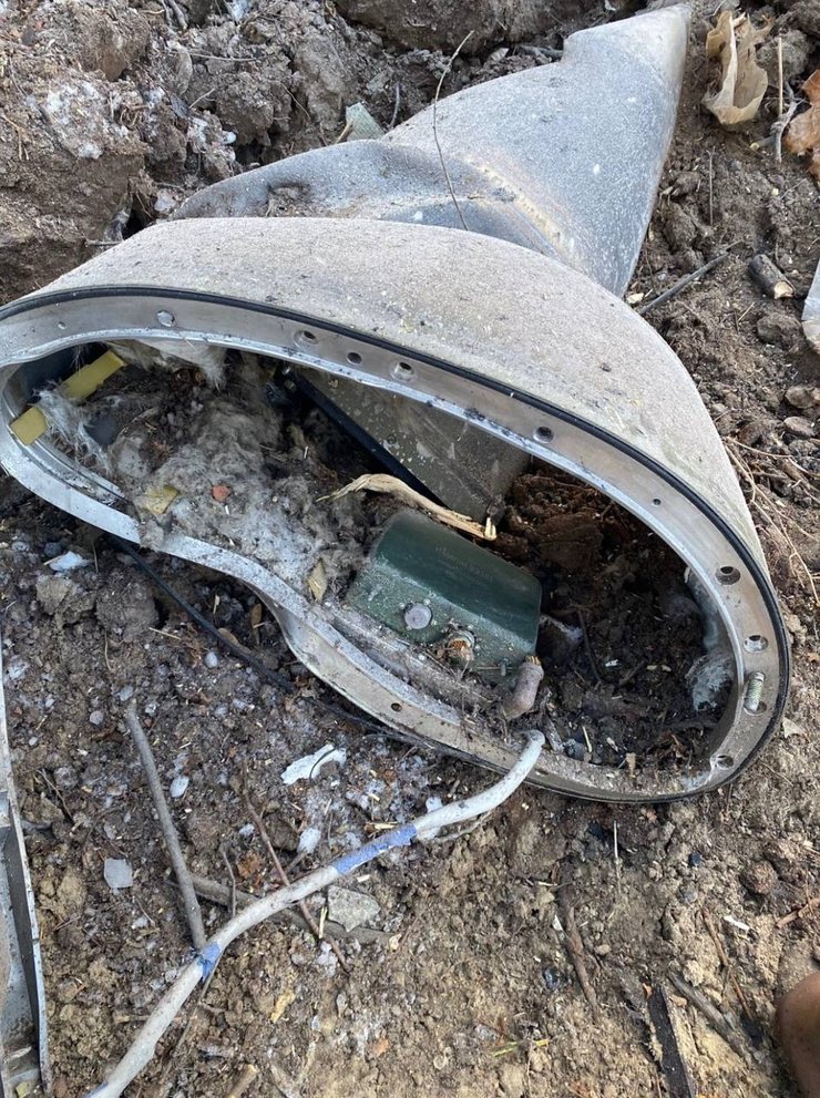 Фото частини балістичної ракети Искандер ЗС РФ, Флеш, 24 лютого 2026