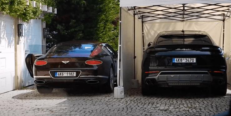 Bentley Continental и Lamborghini Urus Хомутынника