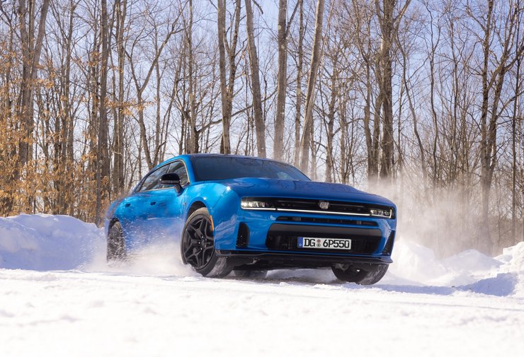 седан Dodge Charger