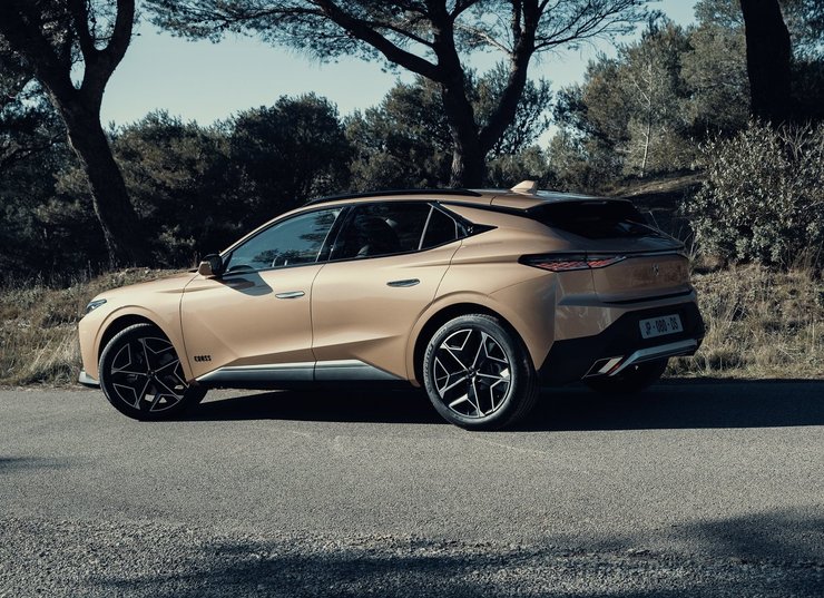 DS 4 2022, новый DS 4, DS 4, кроссовер DS 4