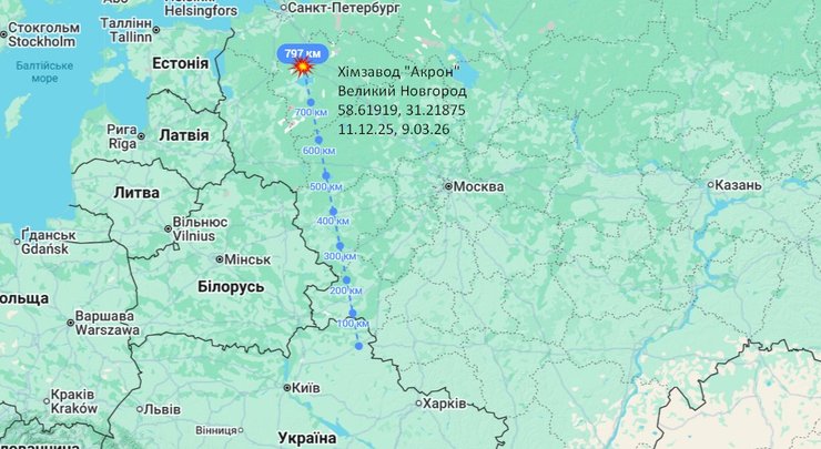 Карта з відстанню до заводу "Акрон" у Великому Новгороді