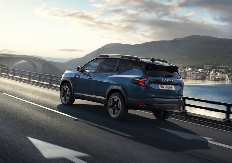Dacia Bigster, новый Dacia Bigster, кроссовер Dacia, Dacia Bigster 2025