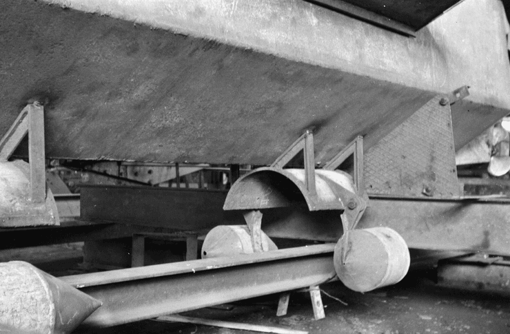 Подводная лодка типа XB U-219/I-505, подводная лодка типа IXD1 U-195/I-506,  подводная лодка, субмарина, Midget U-Boat, карликовая подводная лодка, карликовая субмарина, ретро фото, история подводных лодок