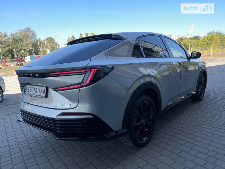 нова Honda e:NP2, електромобіль Honda, кросовер Honda