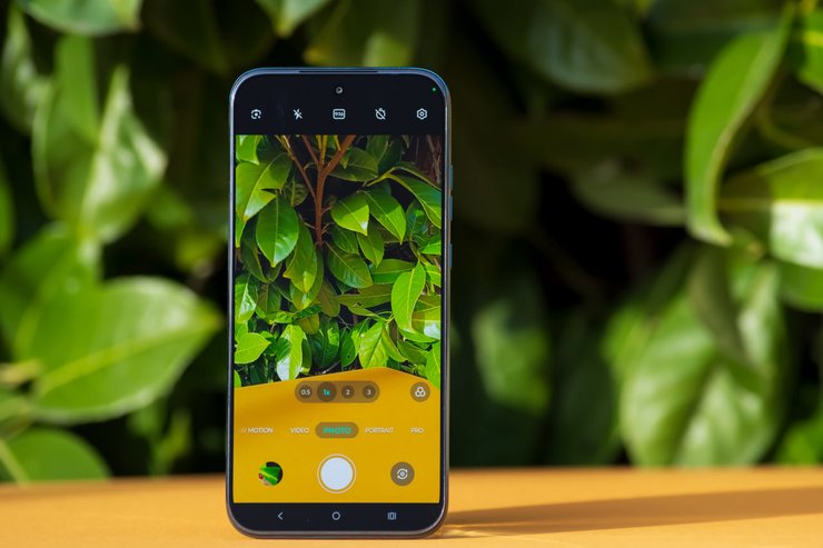 Дисплей Motorola Moto G77