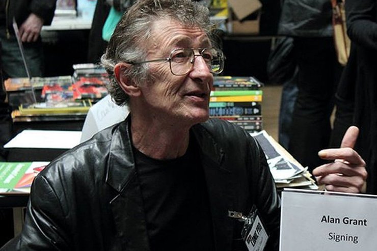 алан грант, бэтмен