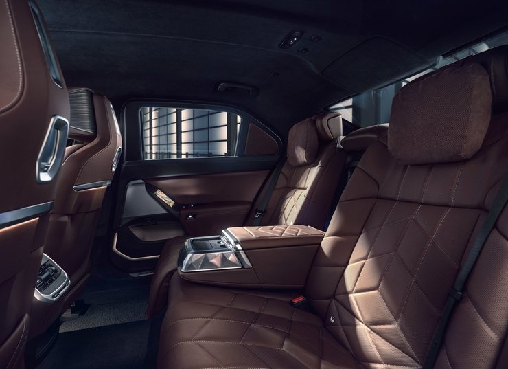 BMW 7 Series Protection, BMW 7 Series, BMW i7, електромобіль BMW, новий BMW 7 Series, новий BMW i7