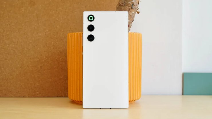 Задня панель смартфона RedMagic 10 Air