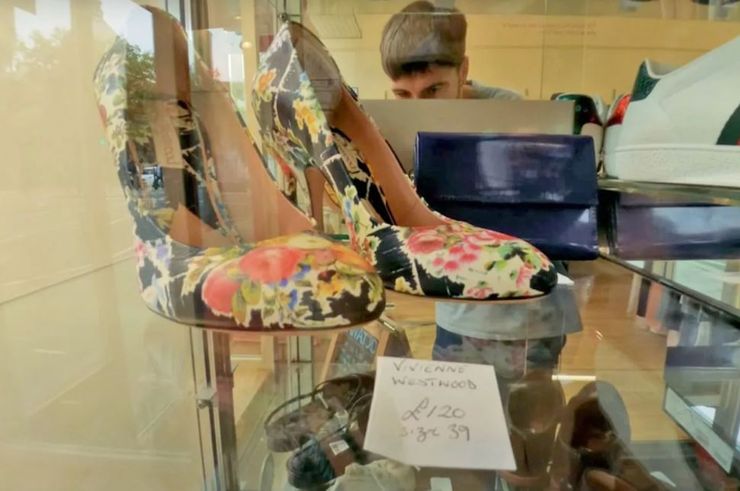 Интересные вещи из секонд-хенда, что можно найти в благотворительном магазине, где купить дешевую одежду от мировых брендов