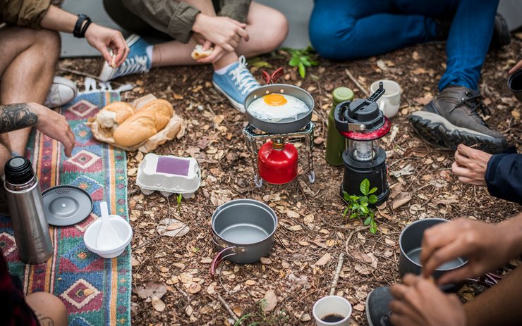 фото, принадлежности для приготовления еды в походе, Как собрать туристический рюкзак в поход