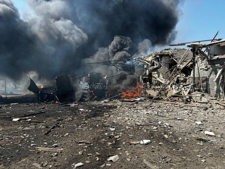 обстріл Покровська, вибухи Покровськ, ранковий обстріл, масований обстріл, обстріл сьогодні, ракетна атака, ранкова атака