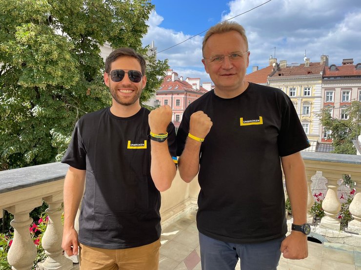 Массаро и Садовый, массаро во львове, пол массаро во львове, массаро в украине, пол массаро в украине