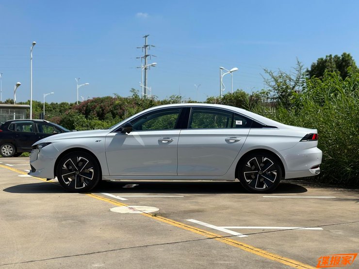 Peugeot 508 L, новый Peugeot 508, Peugeot 508, седан Peugeot, Peugeot 508 2023