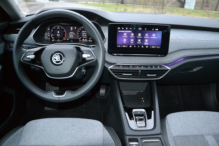 салон Skoda Octavia, новая Skoda Octavia, Skoda Octavia 2025, Skoda Octavia в Украине