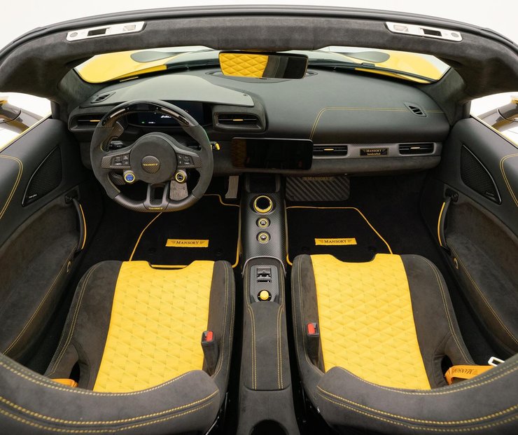 салон Maserati MC20, Maserati MC20, суперкар Maserati, тюнинг Maserati MC20