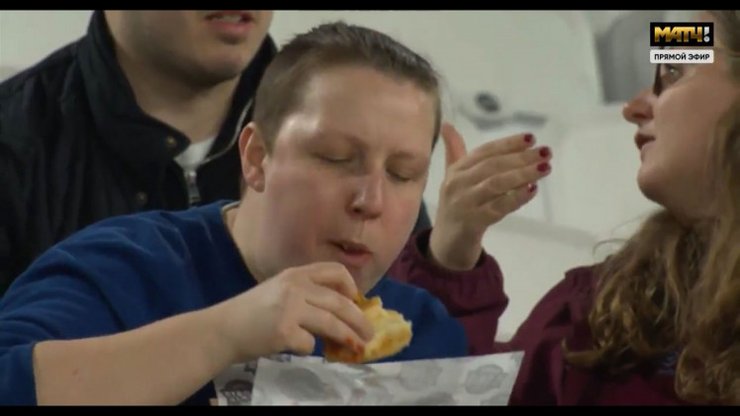 Матч ТВ замінив український прапор