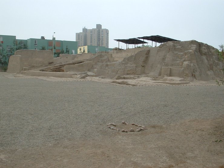 Место раскопок в Лиме