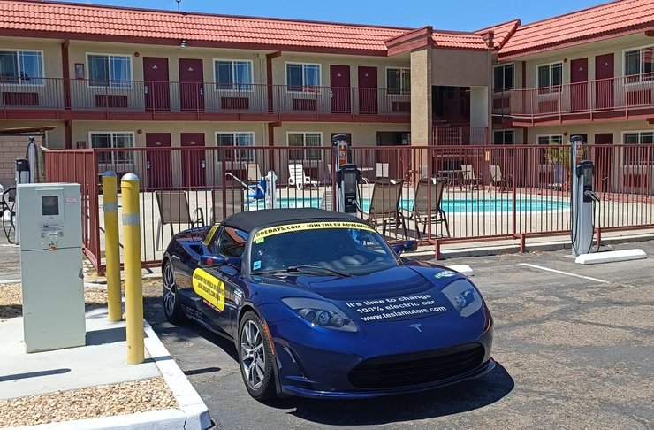 Tesla Roadster 2011, електромобіль Tesla, навколосвітня подорож, навколо світу
