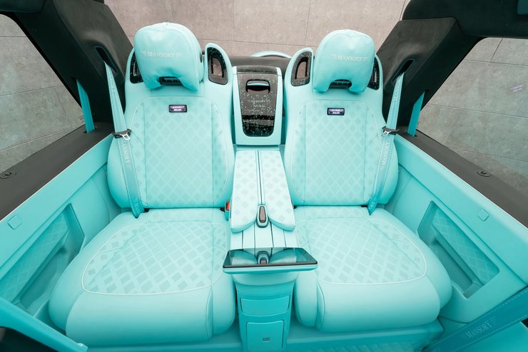 Салон Mercedes G-Class