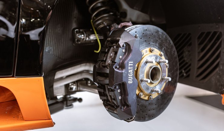 Bugatti Chiron обслуживание