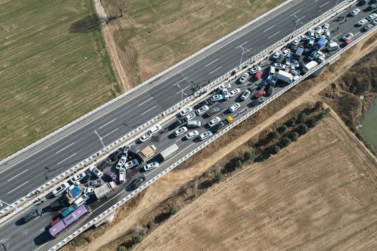 аварія у Китаї, ДТП у Китаї, велика ДТП, масштабна ДТП