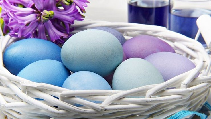 Яйца в краснокочанной капусте