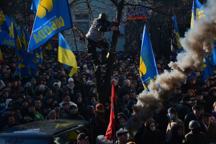 Протести на Майдані
