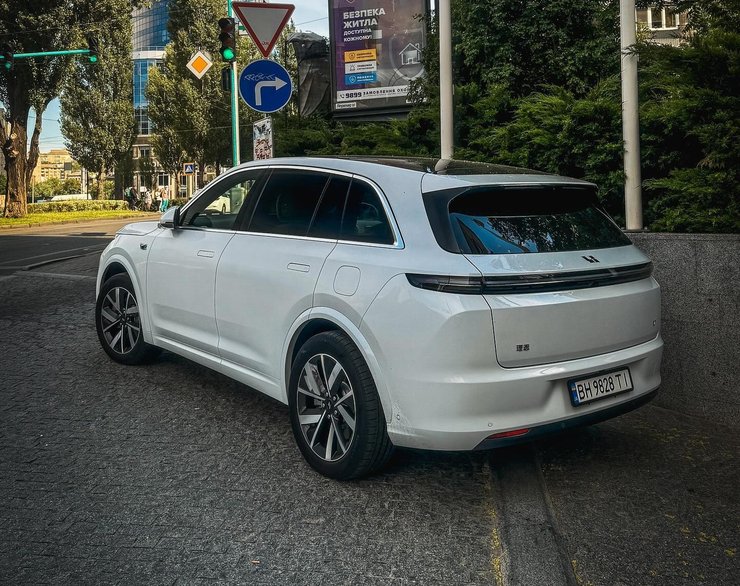 Li Auto L7 2024, новий Li Auto L7, китайський кросовер