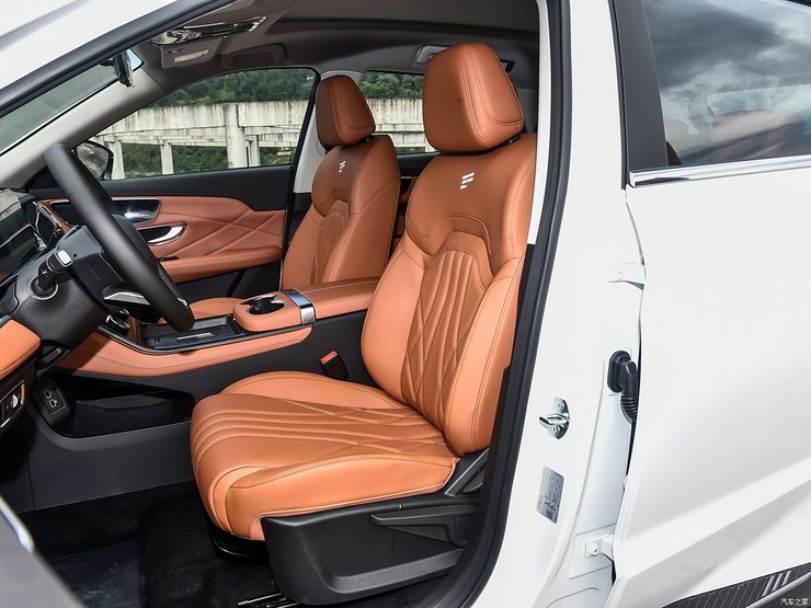 салон Jetour Shanhai, новый Jetour Shanhai L7, кроссовер Jetour