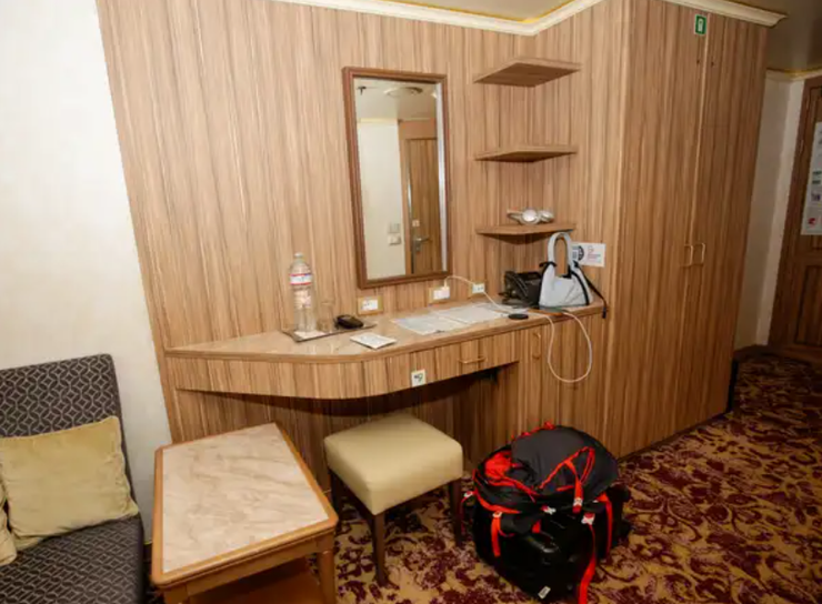 Круїзний корабель Carnival Firenze, судно, мандрівки, туризм, подорожі, вартість відпочинку, фото, огляд, найменша каюта