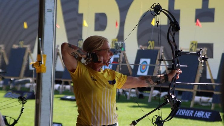 тайра с луком