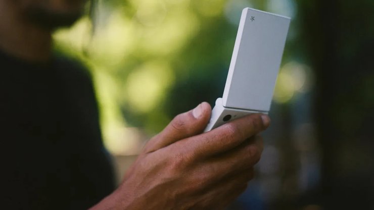 Кнопковий телефон Light Flip