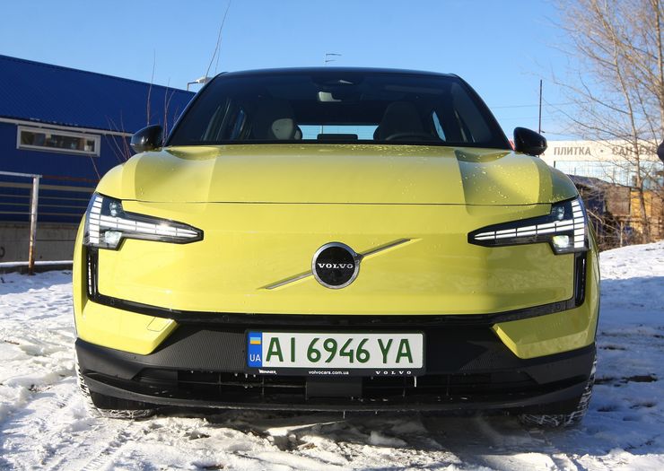 Volvo EX30, Volvo EX30 2025, новый Volvo EX30, электромобиль Volvo, кроссовер Volvo, Volvo EX30 в Украине
