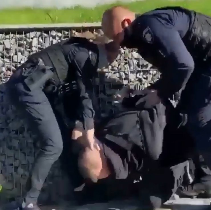 Полиция, Киев, подросток