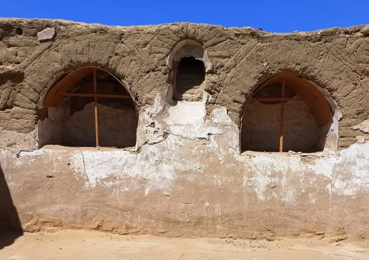 Усередині монастиря археологи виявили поховання