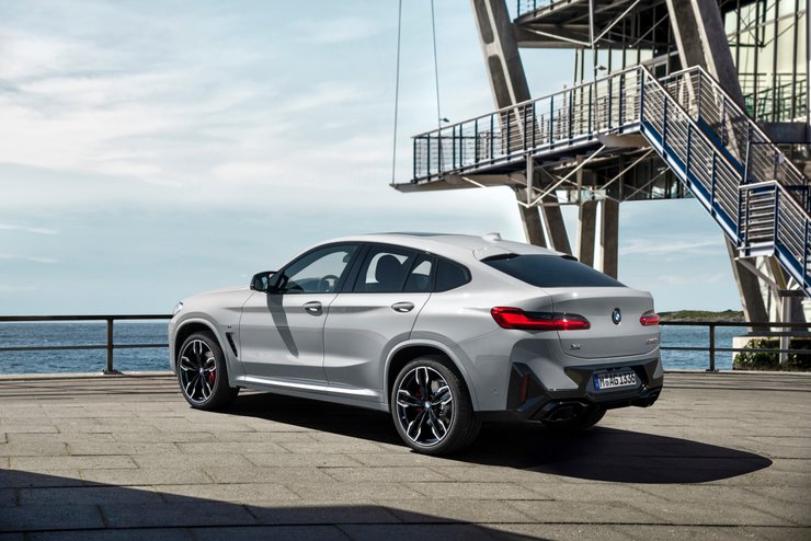 Рестайлинговый BMW X4