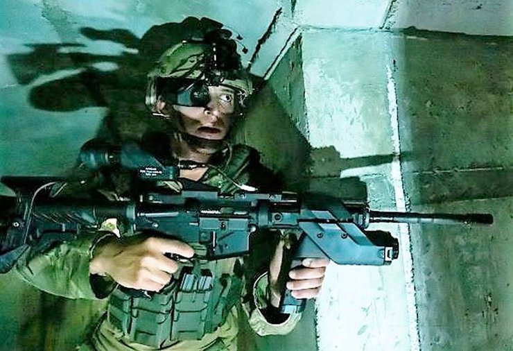 Стрільба з-за рогу