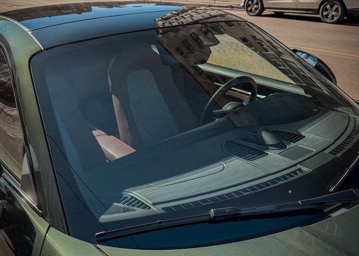 салон Porsche 911 Turbo