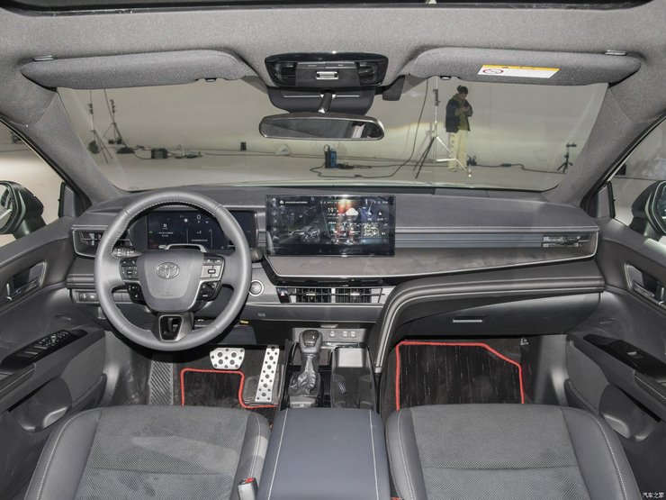 Toyota Camry 2024, Toyota Camry, новая Toyota Camry