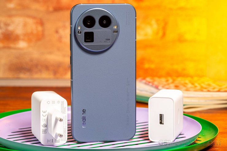 realme gt 8 pro зарядка обзор смартфона